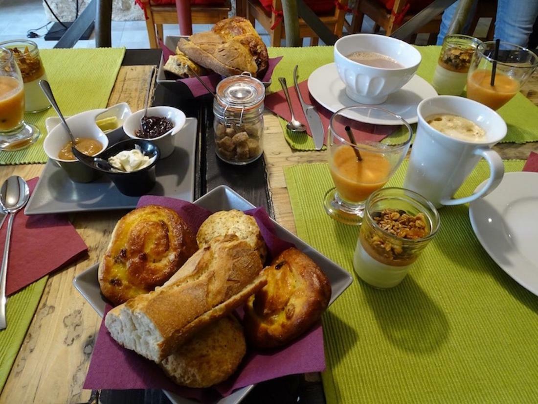 Le Relais D'Arzac Hotel Cahuzac-sur-Vere Ngoại thất bức ảnh